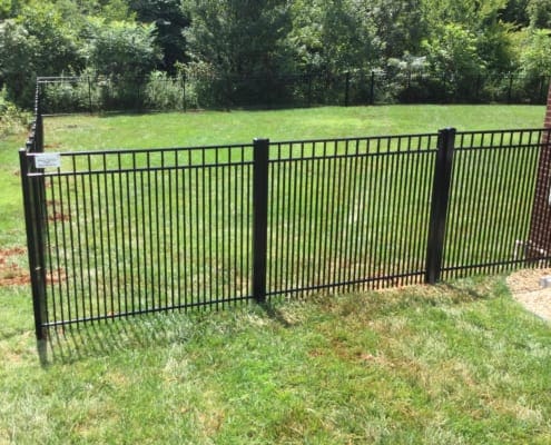 Knox Fence | Call Today For Free Aluminum Fence Installation Estimates!