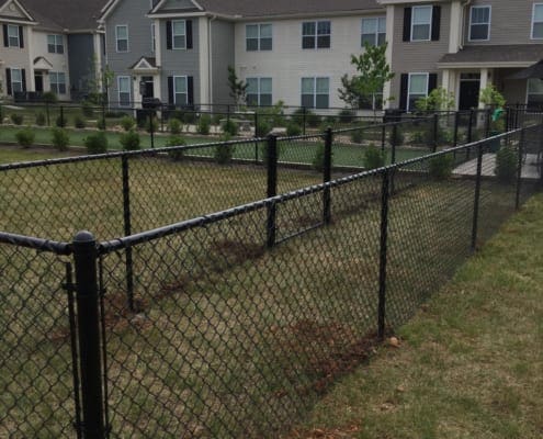 Knox Fence | Interested in getting a chain link fence? Let Knox Fence help you find the fencing solution for your residential or commercial property!