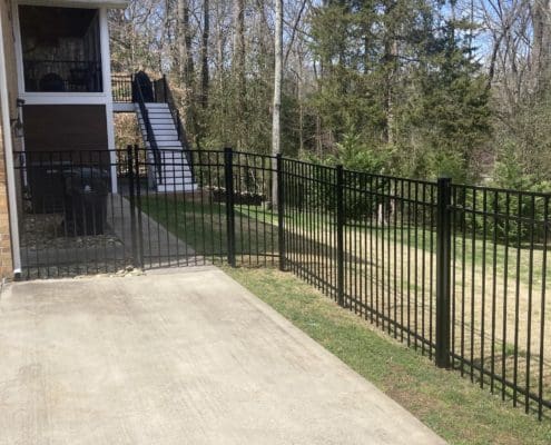 Knox Fence | Call Today For Free Aluminum Fence Installation Estimates!